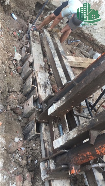 Ép cừ để làm gì ? Hai biện pháp ép cừ PHỔ BIẾN nhất hiện nay